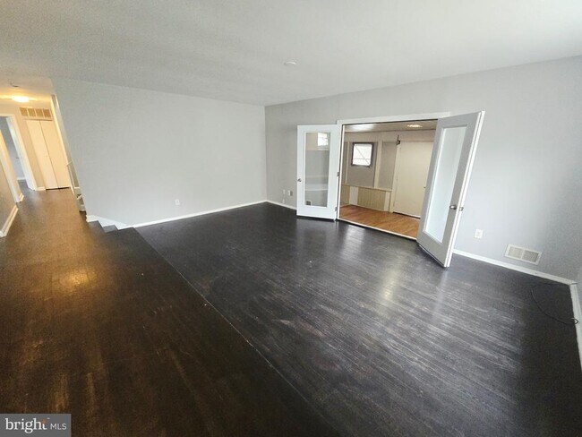 Photo - 4005 Blackpool Rd