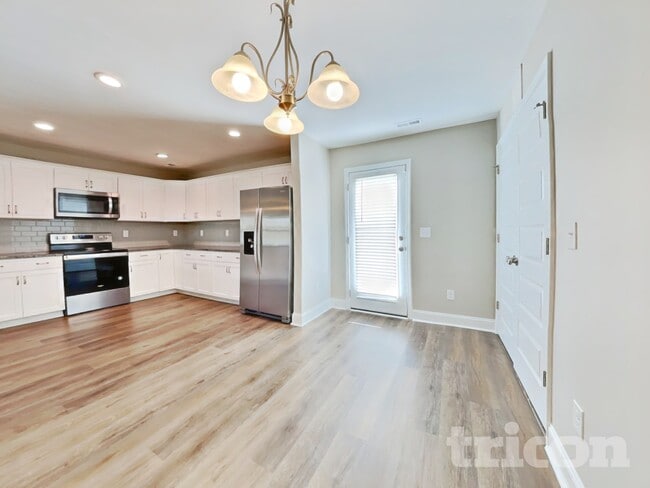 Photo - 74 Hunter Fox Trail