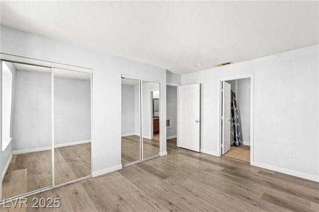 Building Photo - Stylish 2 Bedroom Condo in 89145