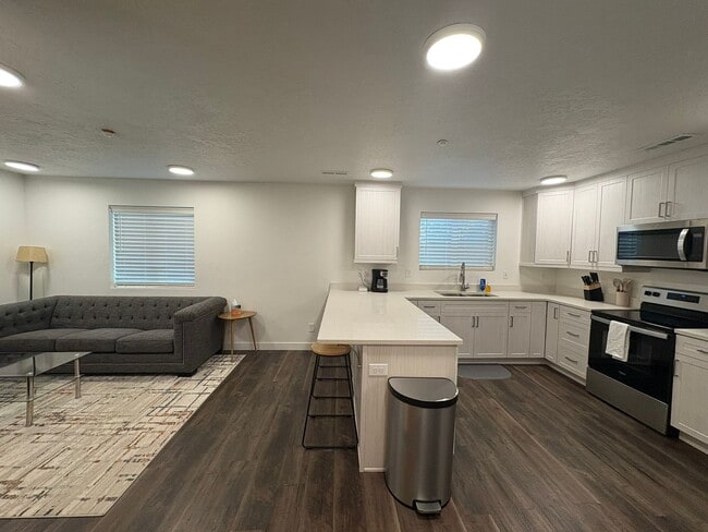 Photo - 380 Utah Ave Unit D