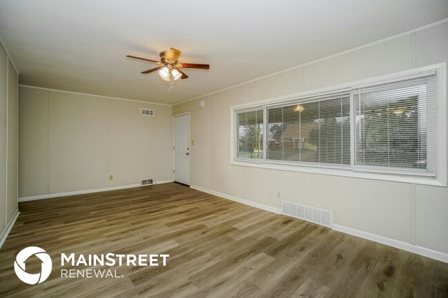 Photo - 3980 Halsey Pl