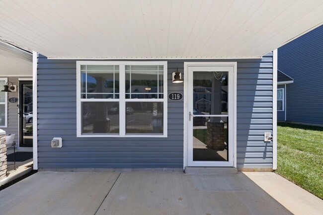 Photo - Gorgeous End Unit Townhome for Rent!!