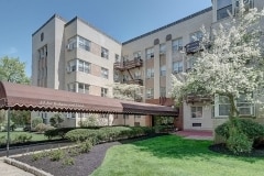 Ridgewood Commons - Ridgewood Commons Apartments