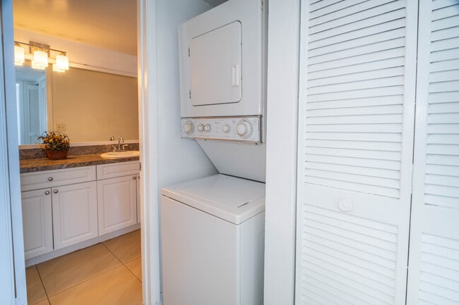 Photo - Hermitage Apartments