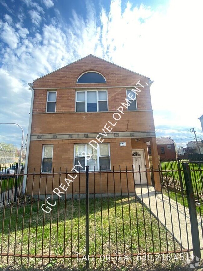 Building Photo - 29 W Garfield Blvd Unit 2 Rental