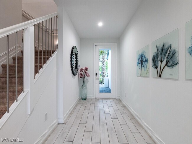 Photo - 7592 Morgan Way