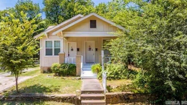 Building Photo - 408 S Booker St Rental