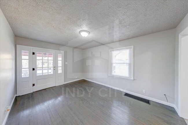 Photo - 3539 Prospect St