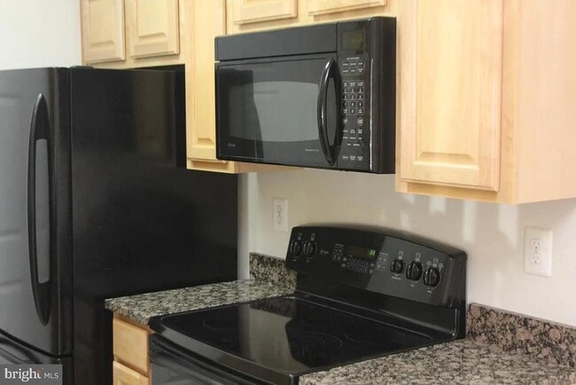 Photo - 1591 Spring Gate Dr. Unit 3103