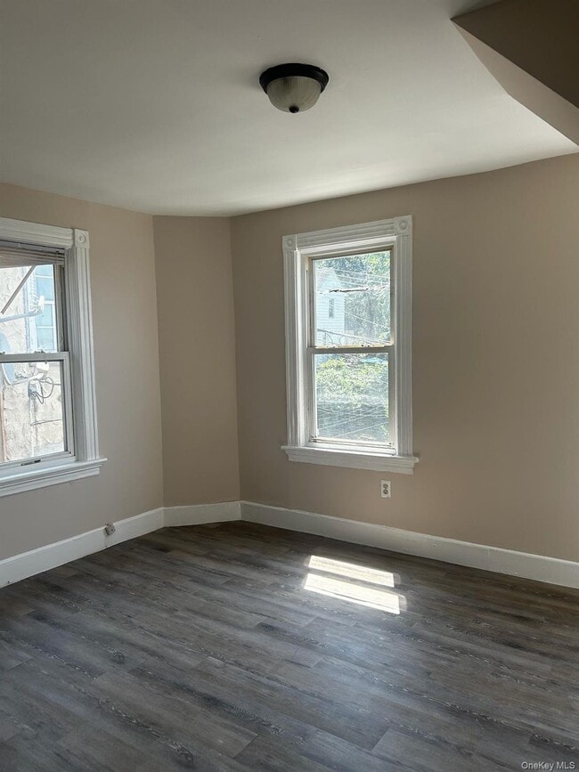 Building Photo - 59 Armett St Rental