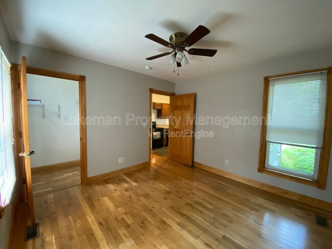 Photo - 725 W Vine St Unit 2