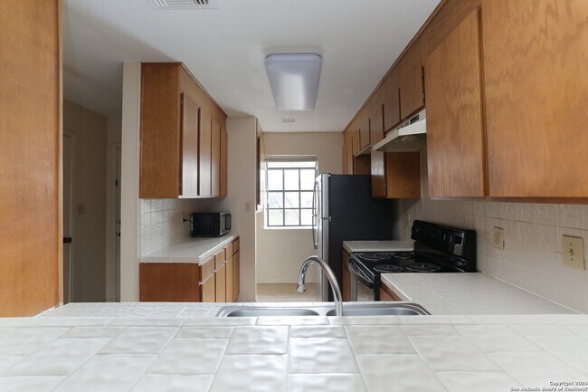 Photo - 11815 Vance Jackson Rd