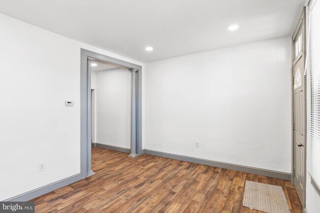 Photo - 941 Brunswick St