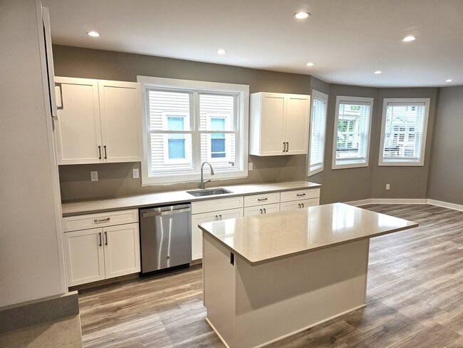 Photo - 39 Fiske St Unit 1