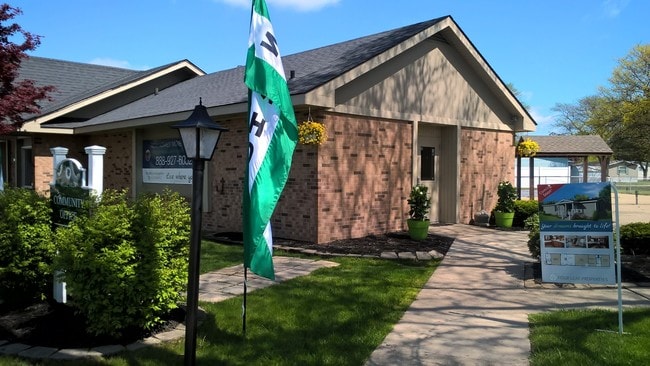 Photo - Belle Villa Meadows & Lakes - Manufactured