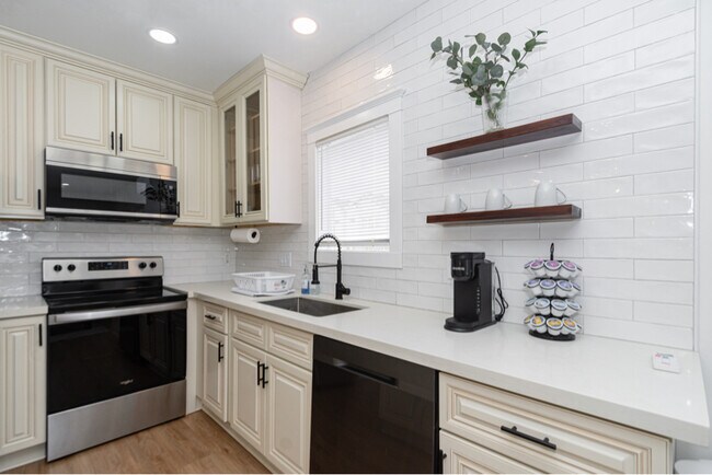 Photo - 102 S Lockwood Dr Unidad 1