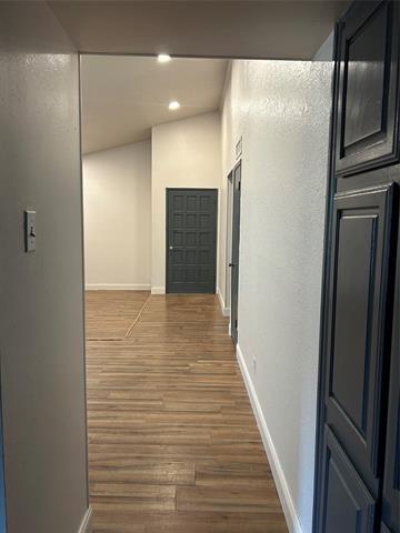 Photo - 2043 Chestnut Rd