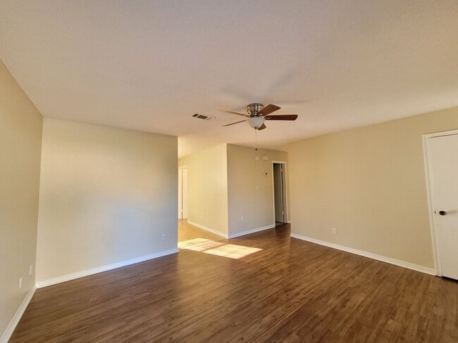 Photo - 4804 Tradewinds Dr Unit 4804
