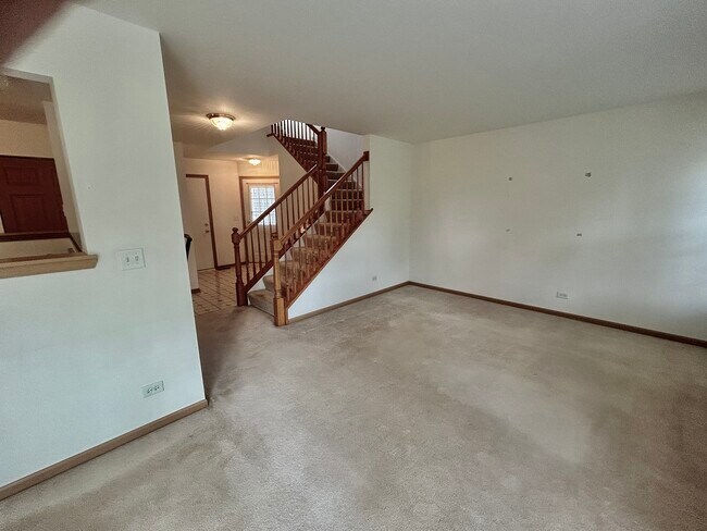 Photo - 2482 Stoughton Cir