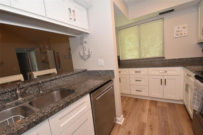 Photo - 1720 Glenhouse Dr Unit GL427
