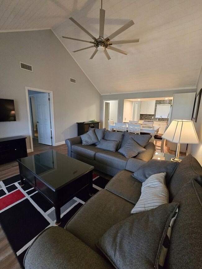 Photo - Cozy Condo in Errol Estates