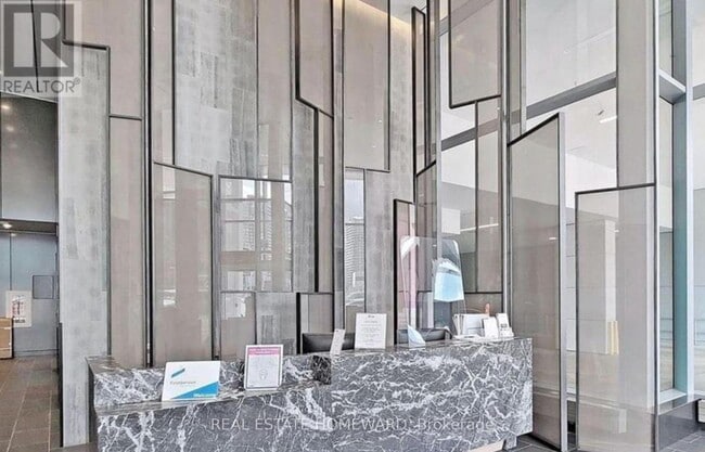 Photo - 576 Front St W Unit 701