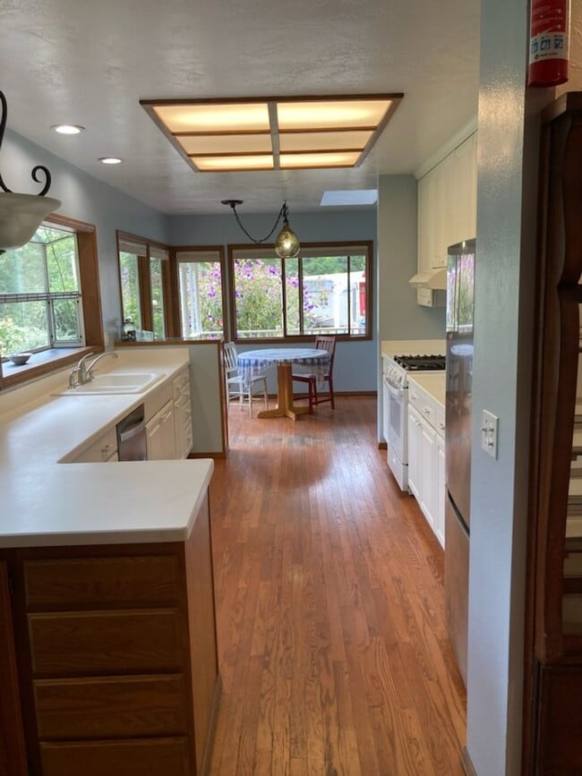 Photo - 16715 Coleman Valley Rd