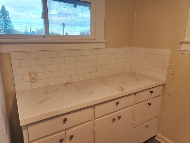 Photo - 1205 W Yakima Ave Unit 3