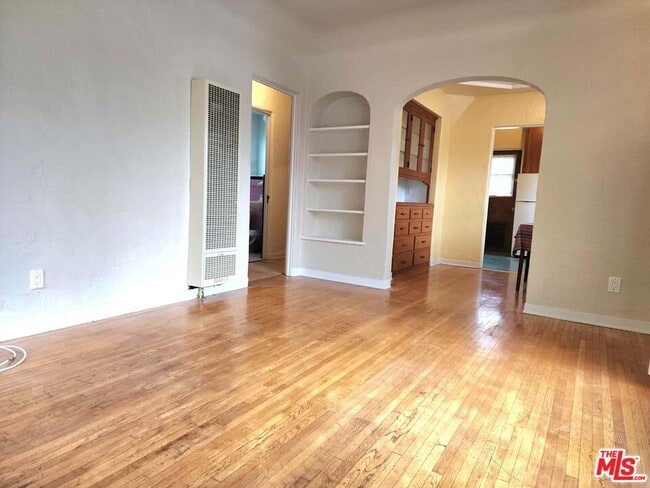 Photo - 1163 N Genesee Ave Unit 1163 1/2