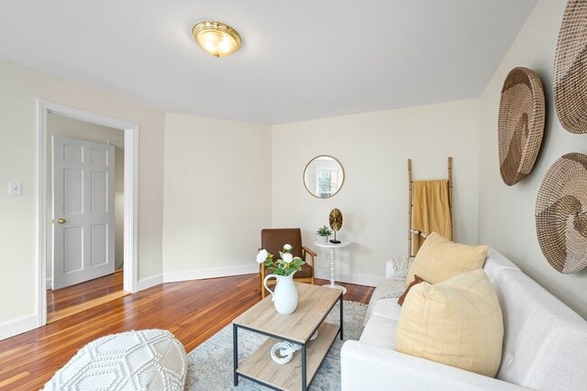 Photo - 25 Speridakis Ter