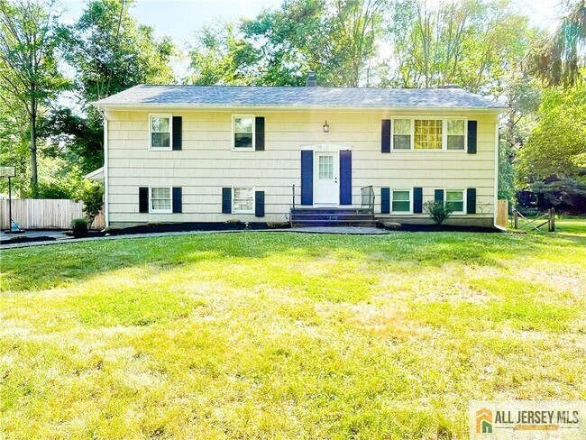 Building Photo - 94 Princeton Hightstown Rd Rental