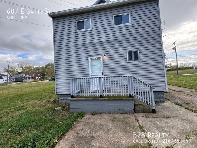 Photo - 607 E 34th St