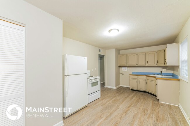 Photo - 7512 Greenwood Rd