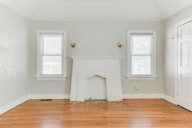 Photo - 2833 NW 22nd St