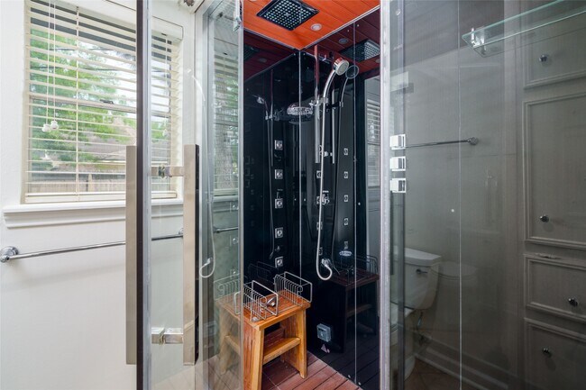 Photo - 11602 Jaycreek Dr