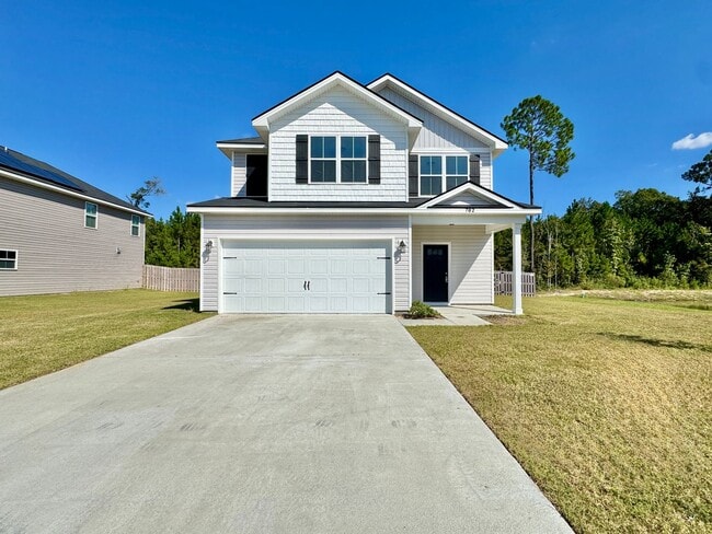 Building Photo - AVAILABLE SEPTEMBER 2025 [PET FRIENDLY] Rental