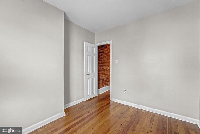 Photo - 1613 Laurel St