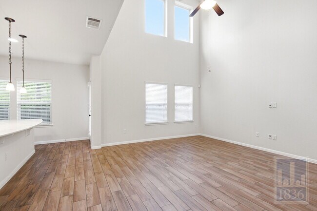 Photo - 2304 S Lakeline Blvd Unit 332