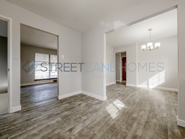 Photo - NOW OFFERING $250 OFF FIRST FULL MONTH IF ...