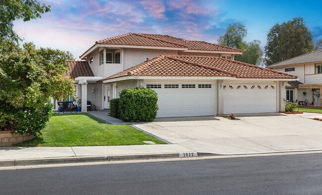 Photo - 3922 Ravenswood Dr