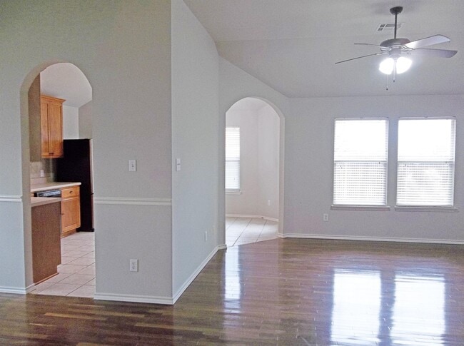 Photo - 110 Fossil Trail Casa