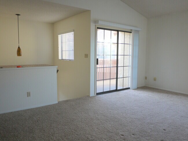 Photo - Great Location! 1 Bedroom 1 Bathroom Condo near ASU.