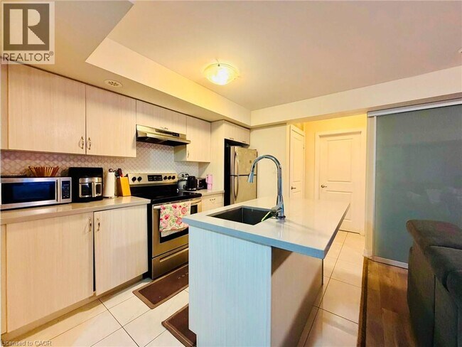 Photo - 2355 Sheppard Ave W