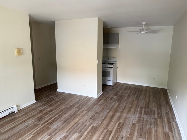 Photo - 327 Hawthorne Cir Unidad 4
