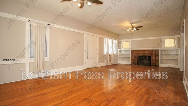 Photo - 7600 Franklin Dr