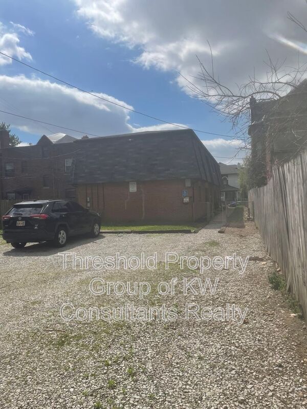 Photo - 1170 Bryden Rd Unit D