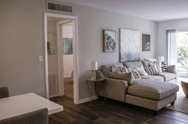 Photo - Flagler Pointe Apartments