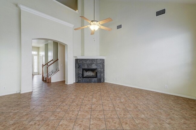 Photo - 5102 Caswell Ave