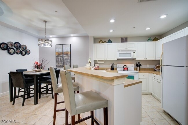 Photo - 1522 SW 50th St Unit 104