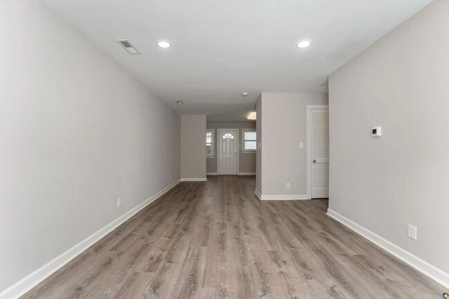 Photo - Chelsea Avenue